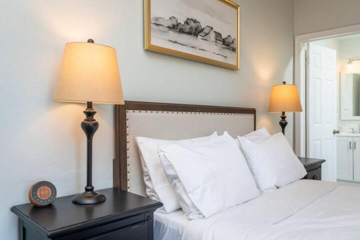 The Legacy Inn ลูเรย์ ภายนอก รูปภาพ